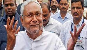 Bihar Floor Test: बिहार में फ्लोर टेस्ट के दिन फिर होगा खेला? JDU के 5 विधायक भोज से गायब!