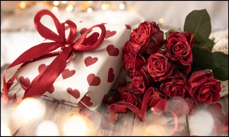 Valentine’s Day: इस Valentine अपने चाहने वालों को दे ये गिफ्ट, सभी को आएगा पसंद