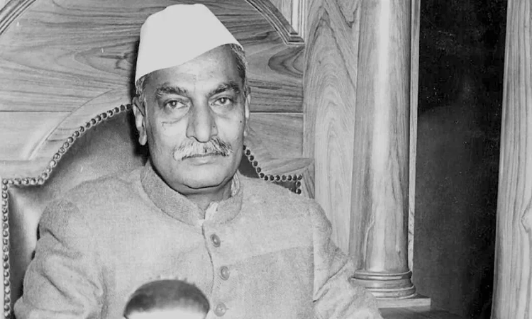 Dr. Rajendra Prasad: जिन्हें बापू भी मानते थे अपनी छवी, जानें स्वतंत्रता संग्राम के मौन मार्गदर्शक डॉ राजेंद्र प्रसाद के बारे में