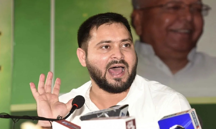 Tejaswi Yadav: होली पर शिक्षकों की छुट्टी रद्द हुई तो भड़के तेजस्वी यादव, नीतीश सरकार को लेकर कही बड़ी बात