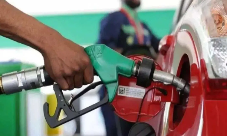 Petrol-Diesel Price Today: बिहार में सस्ता हुआ पेट्रोल, जानें कितने कम हुए रेट