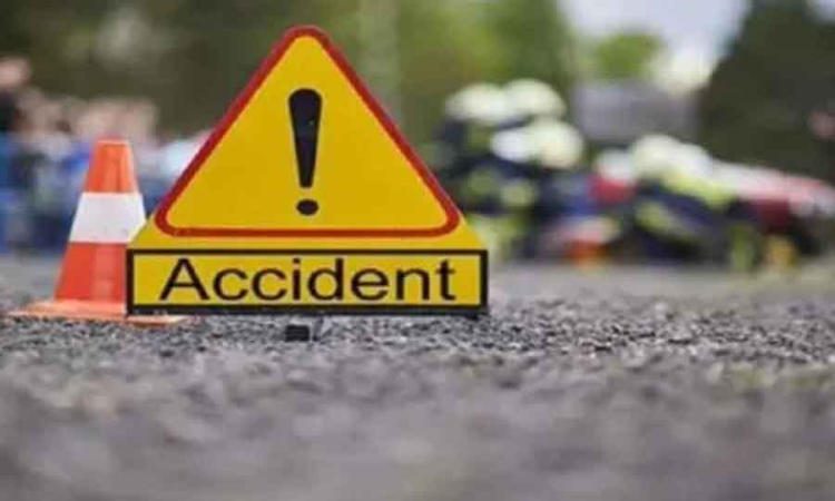 Arrah Road Accident: बिहार में भीषण सड़क हादसा, चार की मौत, कई घायल