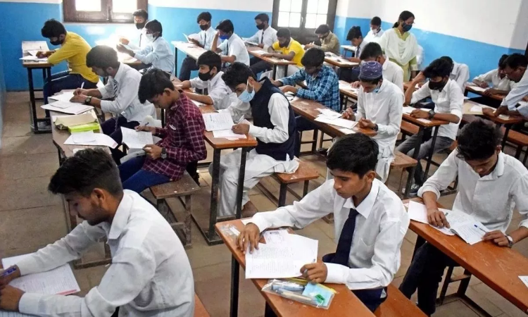 Bihar Board Compartment Exam 2024: 10वीं-12वीं में कंपार्टमेंट की परीक्षाओं की तारीख आई, इस दिन होंगे एग्जाम