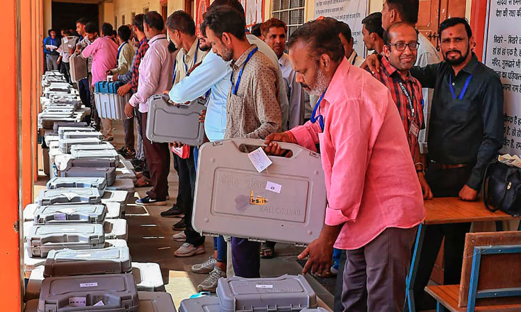 Bihar Lok Sabha Election: बिहार में दूसरे चरण का चुनाव प्रचार थमा, ये नेता मैदान में