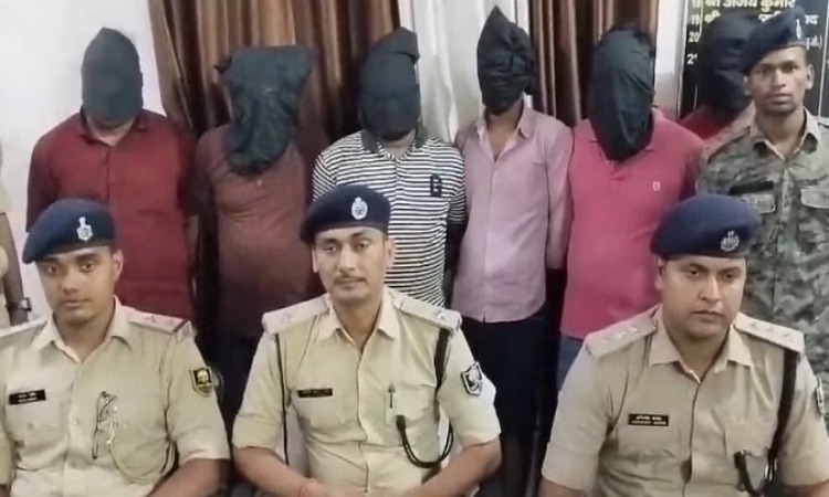 Bihar Crime: ट्रक की चोरी करने वाले गिरोह गिरफ्तार, मिनटों में होता था गायब