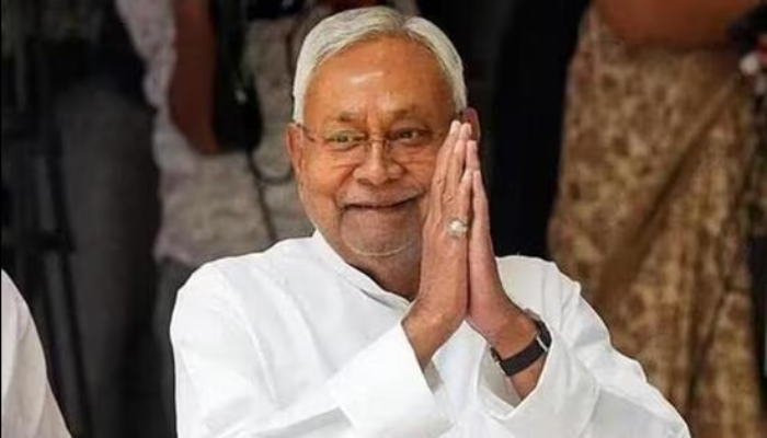 Nitish Kumar Hospitalized: अचानक अस्पताल में भर्ती हुए CM नीतीश कुमार, बिगड़ी तबीयत