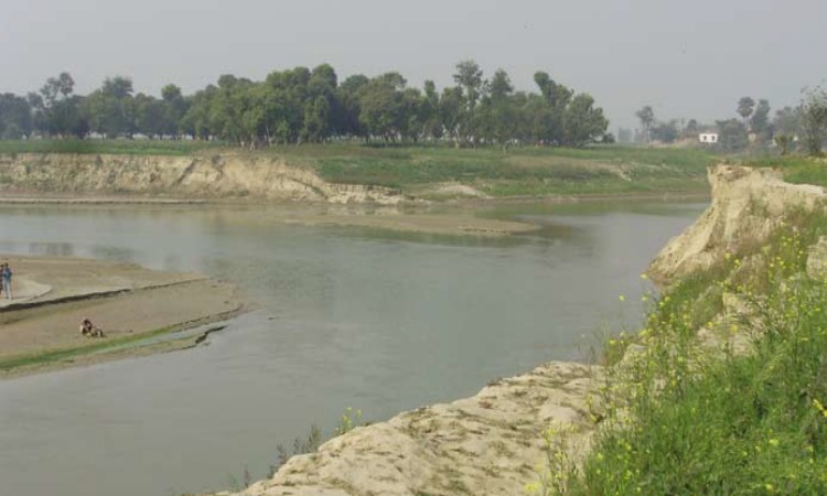 Bihar Flood: लगातार बाढ़ का खतरा, कई जिलों में जलभराव की समस्या