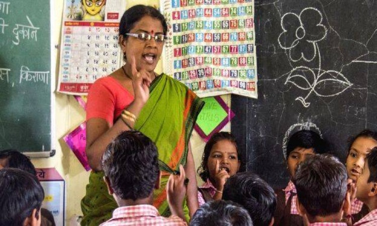 Teacher Transfer News: शिक्षकों के लिए गुड न्यूज, ट्रांसफर-पोस्टिंग पर बड़ा अपडेट