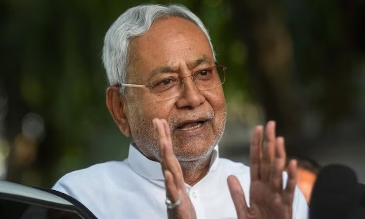 Nitish Kumar: बजट 2024 में मिले तोहफे पर CM नीतीश बोले ” बजट सकारात्मक…”